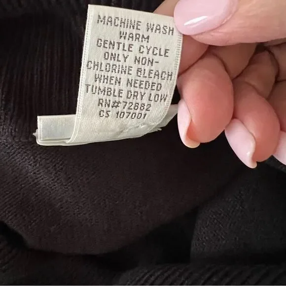 Fashion Bug Black and White Sweater size 26/28W - Picture 10 of 10